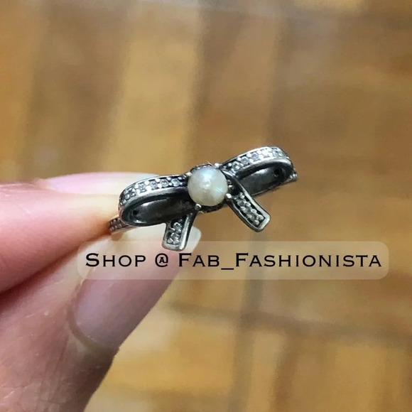 Pandora Bow Pearl ring sterling silver size 48 - Picture 3 of 9